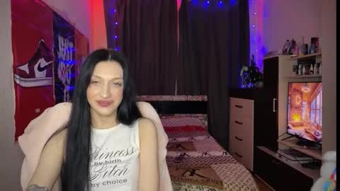Snapshot of tatika_williams chatting on 12-18-25, 01:39 tatika_williams online show from 12-18-25, 01:39