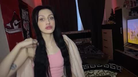 Snapshot of tatika_williams chatting on 01-11-26, 12:43 tatika_williams online show from 01-11-26, 12:43