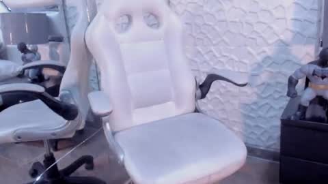 tatilee online show from 03-11-26, 04:13