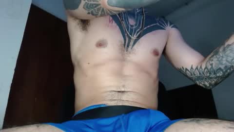 Snapshot of tatsexboy chatting on 02-10-26, 04:05 SeX-Boy online show from 02-10-26, 04:05