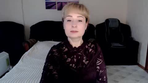 Tattease online show from 11-27-25, 01:02