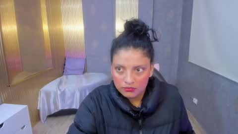 Snapshot of tatti_tay chatting on 01-18-26, 12:09 tatis online show from 01-18-26, 12:09