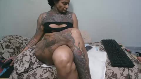 tattogirl06 online show from 04-05-26, 01:47