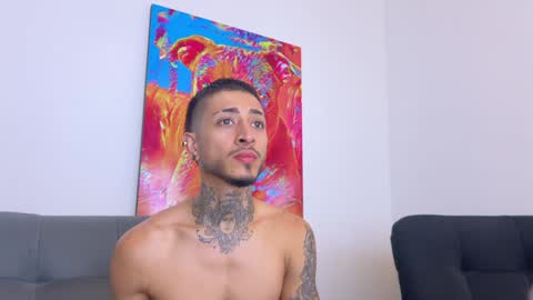 Snapshot of tattoguys_cums chatting on 12-28-24, 04:30 Jonathan Juan online show from 12-28-24, 04:30