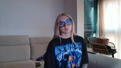 tattoobbgirl online show from 06-09-26, 07:03
