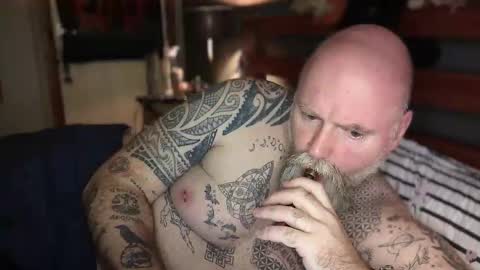 Tattooeddilf 01 online show from 11-22-25, 01:15