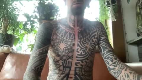 Dude online show from 05-31-26, 04:58