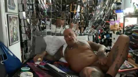 tatts687064 online show from 04-23-26, 05:08