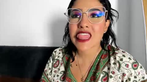 Tatiana Gomez online show from 05-19-26, 03:35