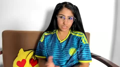 Tatiana Gomez online show from 06-24-26, 06:45