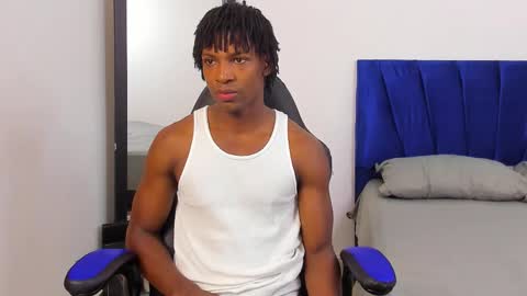 Snapshot of tau_montes chatting on 09-16-25, 12:28 tau_montes online show from 09-16-25, 12:28