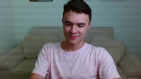 Snapshot of taurus4k chatting on 12-18-24, 11:40 taurus4k online show from 12-18-24, 11:40