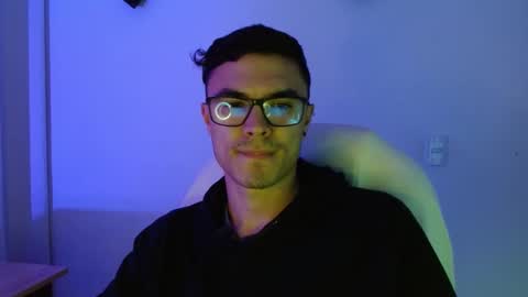 Snapshot of taurus4k chatting on 11-08-25, 07:30 taurus4k online show from 11-08-25, 07:30