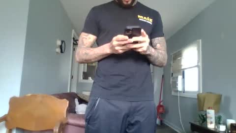 Snapshot of taurusbaeforever chatting on 12-20-25, 05:31 taurusbaeforever online show from 12-20-25, 05:31