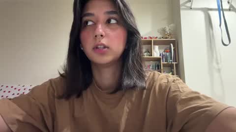 Riza online show from 06-18-26, 07:08