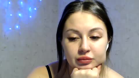 Taya online show from 02-04-26, 06:36