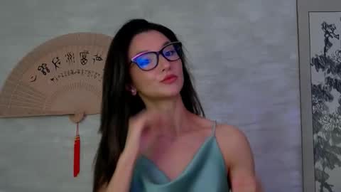TayaKayan online show from 05-31-26, 10:00