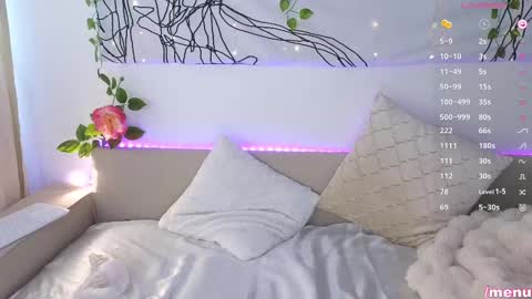 Snapshot of tayasha chatting on 02-23-25, 09:33 Tayasha online show from 02-23-25, 09:33