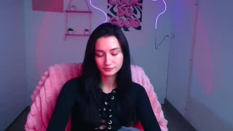 Taya online show from 11-11-25, 06:35