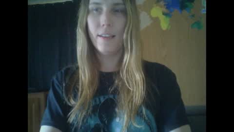 Snapshot of taylafox chatting on 01-20-25, 09:22 taylafox online show from 01-20-25, 09:22