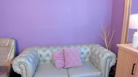 Taylor Bennet online show from 09-10-25, 12:05