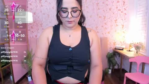 Taylor Bennet online show from 03-10-26, 12:10