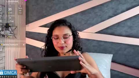 Tay online show from 10-21-25, 03:07