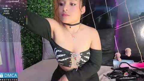 Tay online show from 11-14-25, 08:07