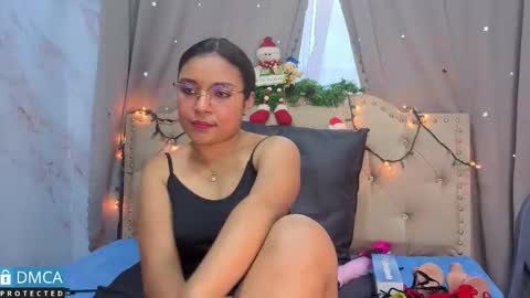 Tay online show from 12-04-25, 07:22