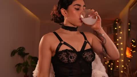 taylormichell online show from 05-01-26, 06:34