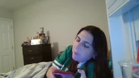 Snapshot of taylorslay chatting on 05-04-26, 12:28 taylorslay online show from 05-04-26, 12:28