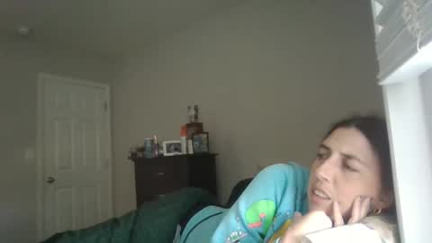 Snapshot of taylorslay chatting on 06-04-26, 10:38 taylorslay online show from 06-04-26, 10:38