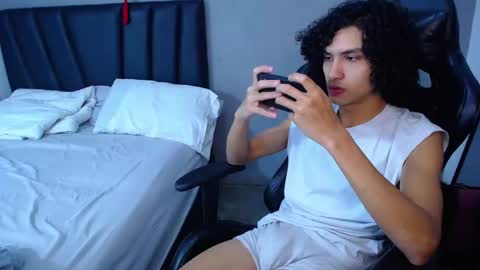 Tayron online show from 02-03-26, 09:09