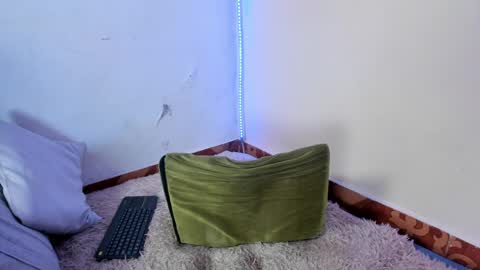 ask for cum online show from 05-05-26, 11:46