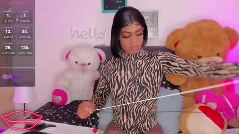 Snapshot of tayssa_maravilh chatting on 10-31-25, 01:50 TAYSSA ONLINE FROM 0630 PM - 1130 PM COLOMBIAN HOUR online show from 10-31-25, 01:50