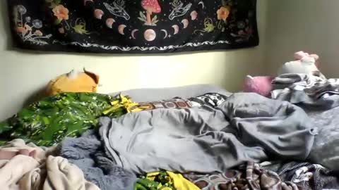 Snapshot of tbeautifulma chatting on 12-25-24, 04:54 tbeautifulma online show from 12-25-24, 04:54