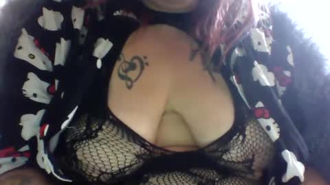 Snapshot of tbeautifulma chatting on 01-19-25, 04:36 tbeautifulma online show from 01-19-25, 04:36