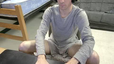 Snapshot of tbone_93 chatting on 12-07-24, 03:19 Tbone online show from 12-07-24, 03:19