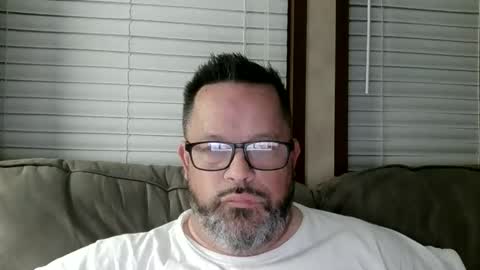 Snapshot of tdhawk87 chatting on 02-09-26, 10:41 tdhawk87 online show from 02-09-26, 10:41