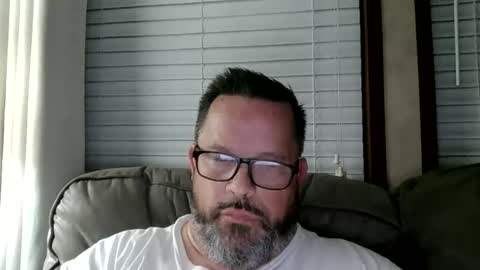 Snapshot of tdhawk87 chatting on 02-16-26, 10:44 tdhawk87 online show from 02-16-26, 10:44