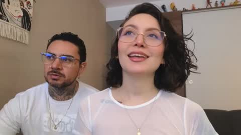 Leo and Luna online show from 10-07-25, 03:42