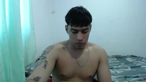 team23hot0 online show from 02-02-25, 09:34