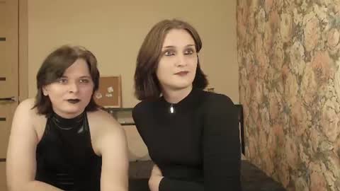 July online show from 06-11-26, 11:58