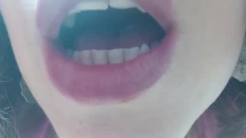 Snapshot of teasexpert4444 chatting on 09-25-25, 06:39 ALICIA--- online show from 09-25-25, 06:39