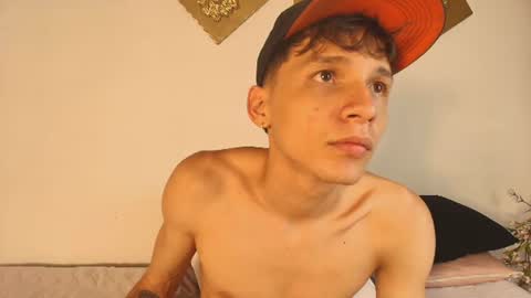 Snapshot of tebanmotato chatting on 07-21-26, 11:12 Teban Motato online show from 07-21-26, 11:12