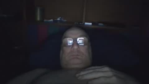 Mark online show from 10-17-25, 07:22