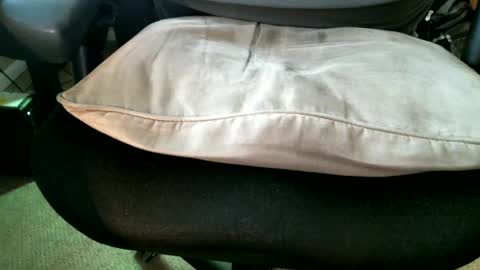 Snapshot of techloot chatting on 12-03-24, 05:23 techloot online show from 12-03-24, 05:23