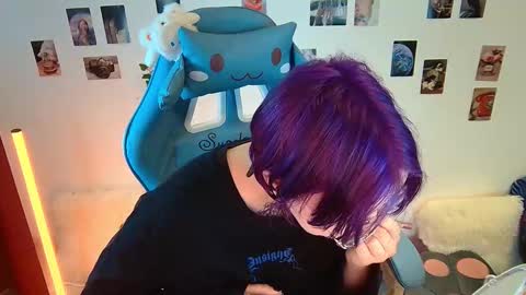 Snapshot of technical_face_powder_error chatting on 12-04-25, 10:02 technical_face_powder_error online show from 12-04-25, 10:02