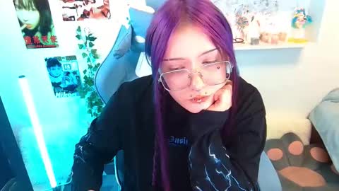 Snapshot of technical_face_powder_error chatting on 12-19-25, 03:30 technical_face_powder_error online show from 12-19-25, 03:30