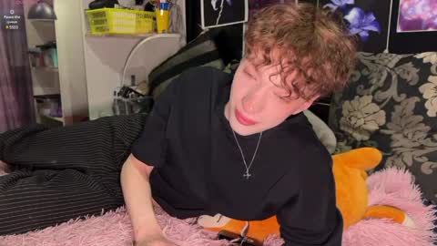 Alice     online show from 04-27-26, 07:23